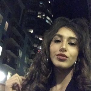 Meet your Posher, Ray